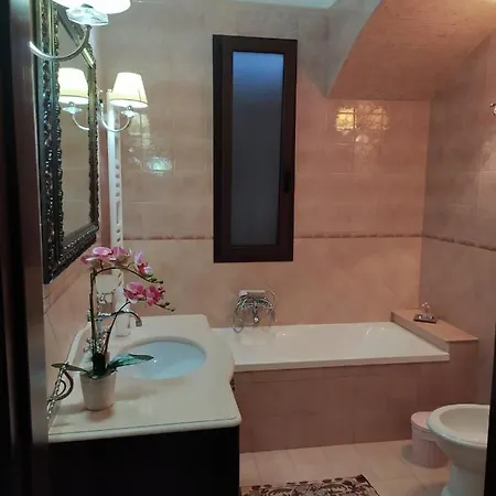 شقة La Casa Nel Borgo أكايا